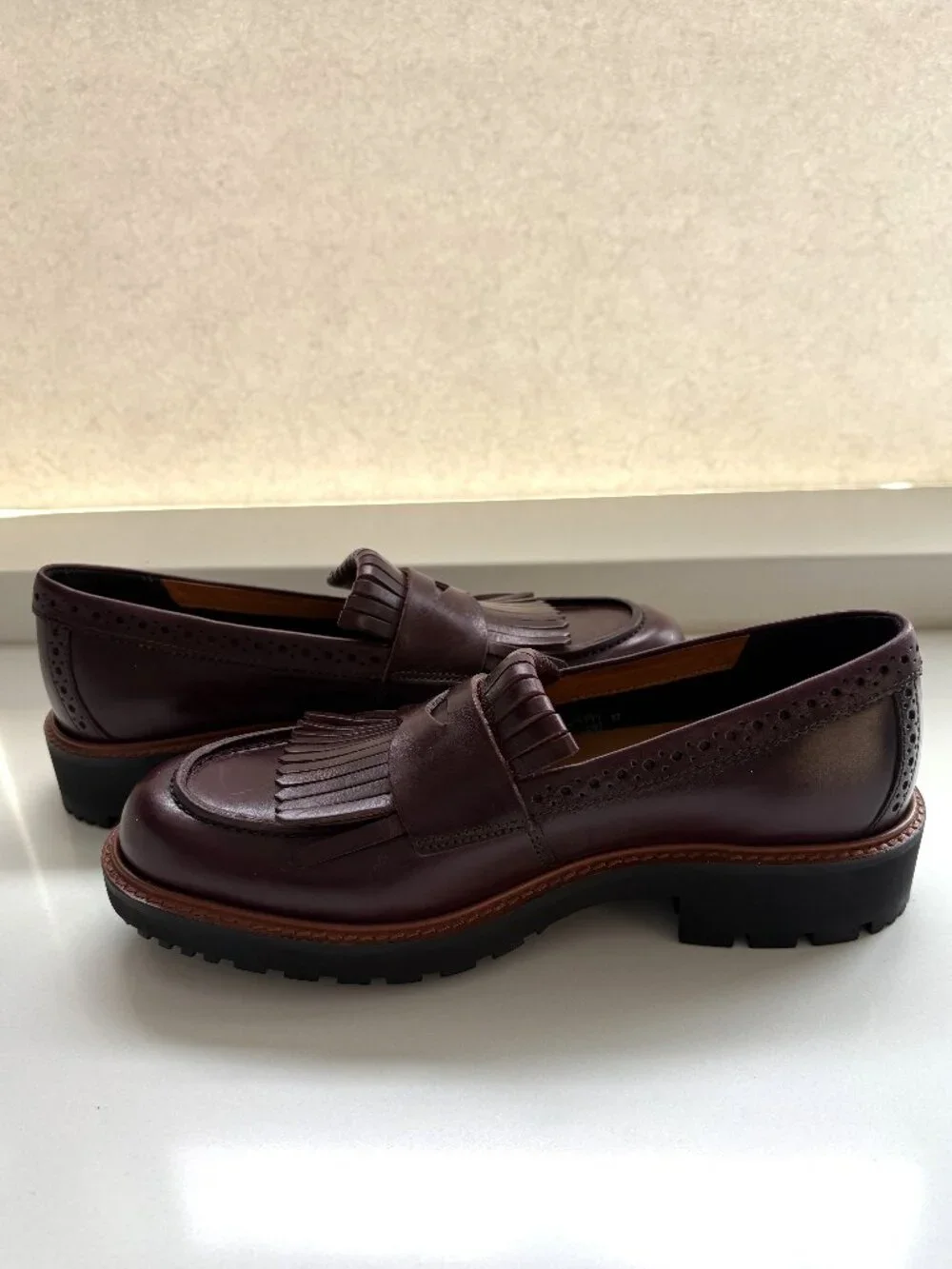 Ecco Metropole Oslo Penny Loafers Leather Kiltie Brogue Slip On Ruby Size 37 NEW